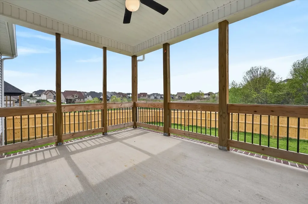 2609 Remington Trace Clarksville TN 37043