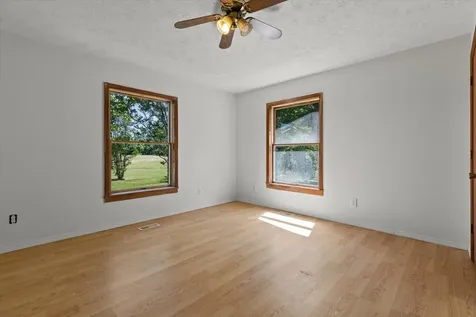 271 Anderson Road Palmer TN 37365