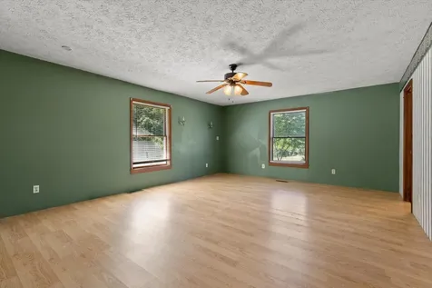 271 Anderson Road Palmer TN 37365