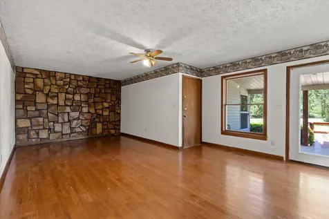 271 Anderson Road Palmer TN 37365