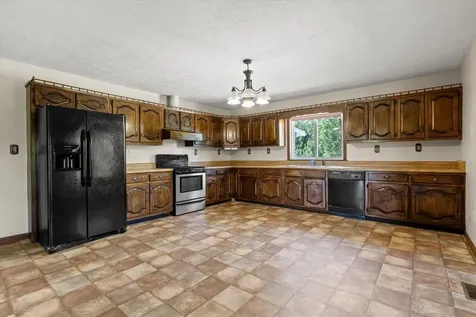 271 Anderson Road Palmer TN 37365