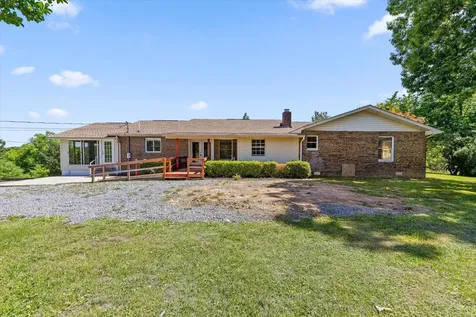271 Anderson Road Palmer TN 37365
