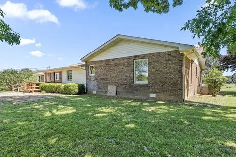 271 Anderson Road Palmer TN 37365