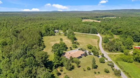 271 Anderson Road Palmer TN 37365