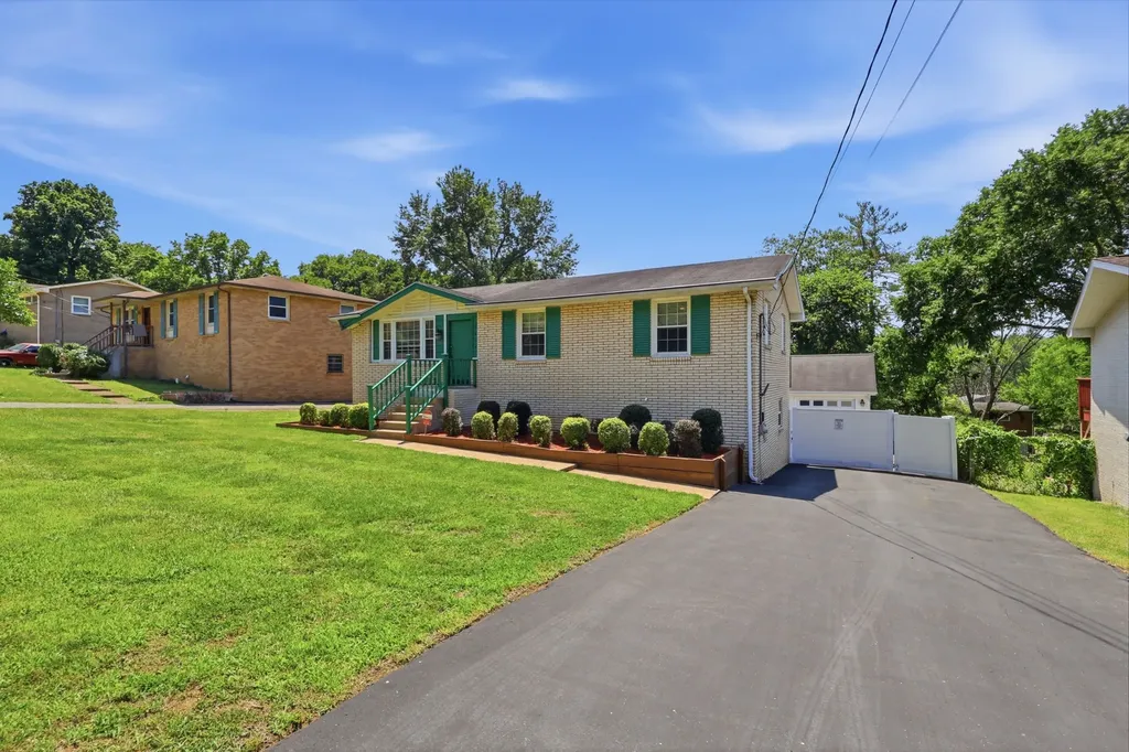3313 Ironwood Drive Nashville TN 37214