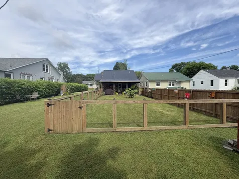 108 Greenwood Street Mount Pleasant TN 38474