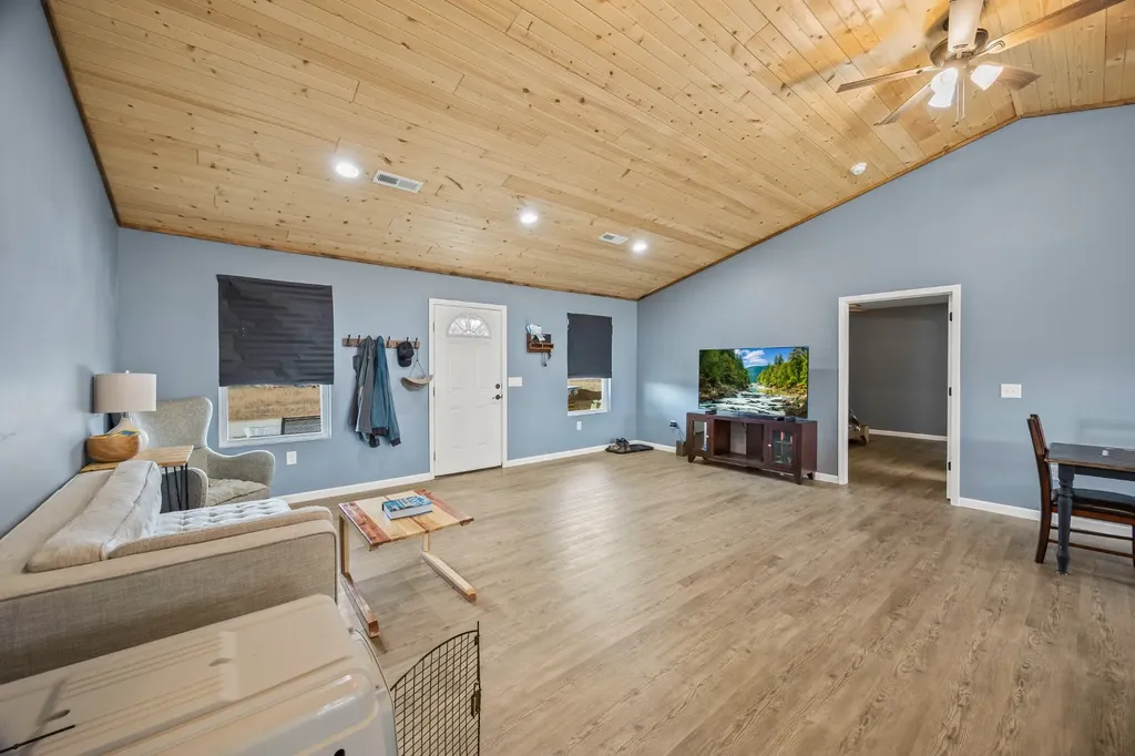 108 Hailey Ridge Lane Gainesboro TN 38562