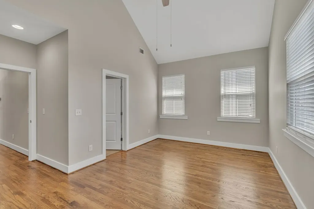 5212A Louisiana Avenue Nashville TN 37209