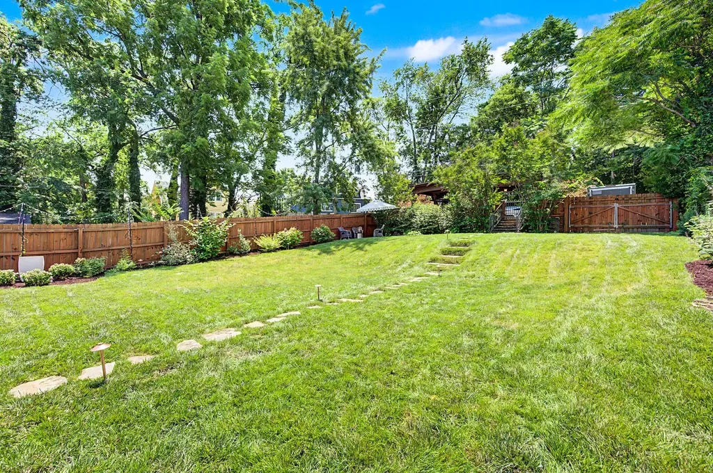 837 Glen Avenue Nashville TN 37204