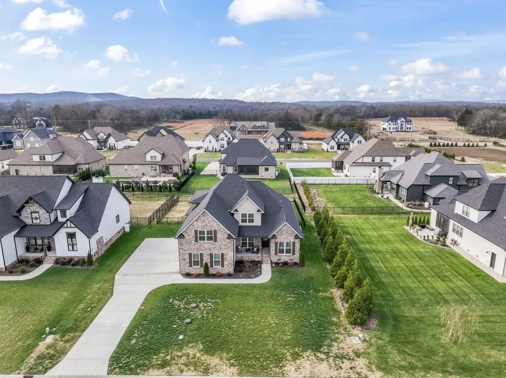 2706 Congress Drive Murfreesboro TN 37128