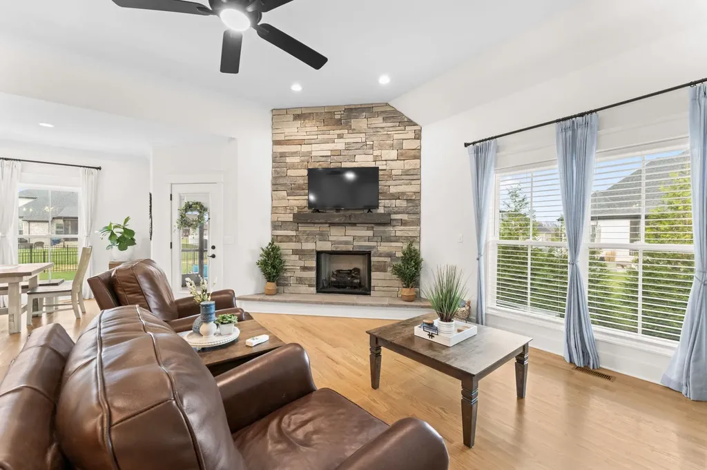 2706 Congress Drive Murfreesboro TN 37128