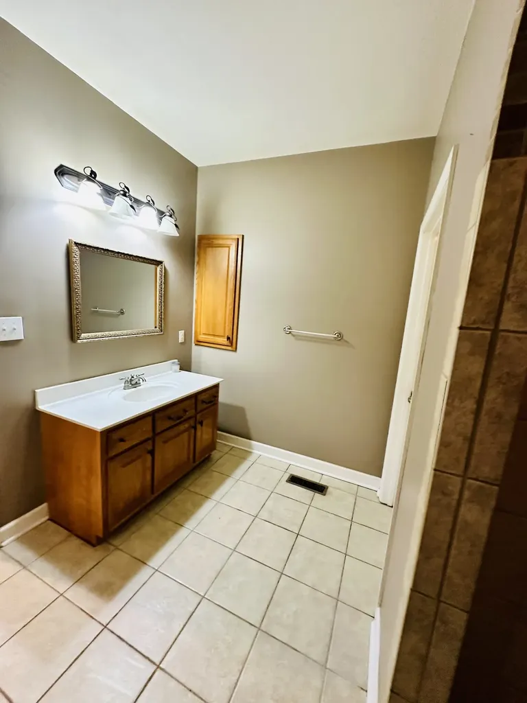 1686 Pleasant Hill Road Prospect TN 38477