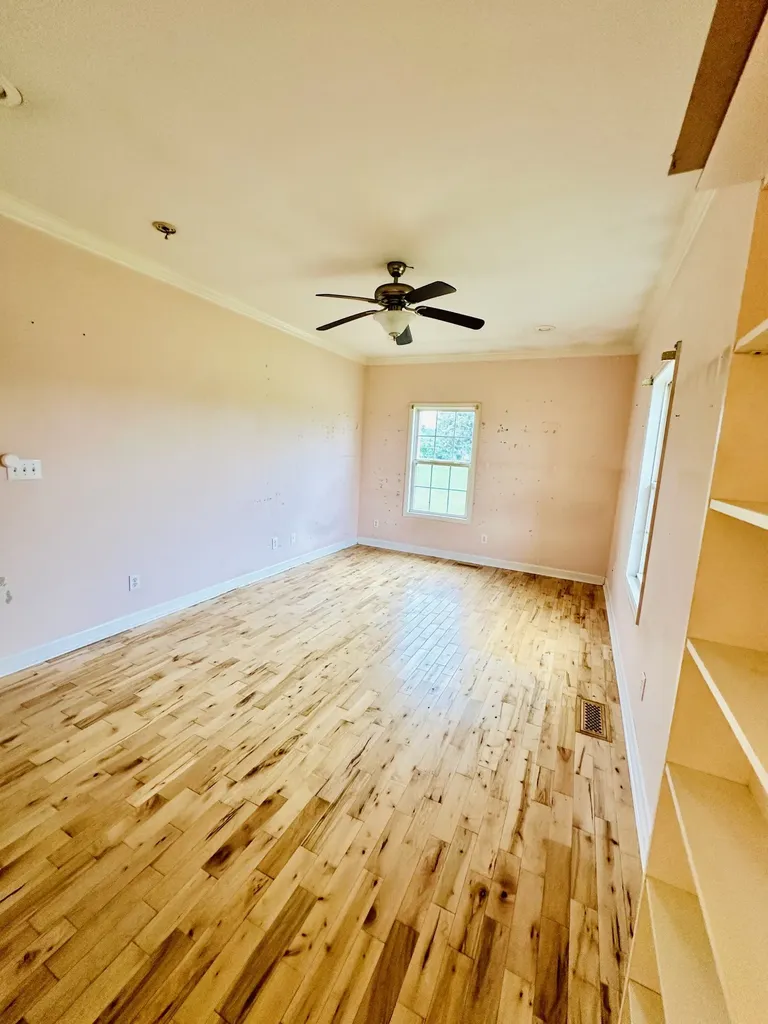 1686 Pleasant Hill Road Prospect TN 38477