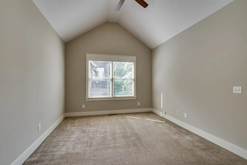 902 Cheatham Place Nashville TN 37208