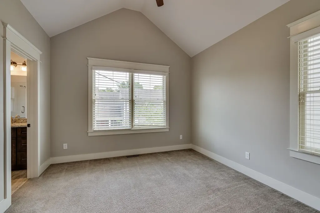 902 Cheatham Place Nashville TN 37208