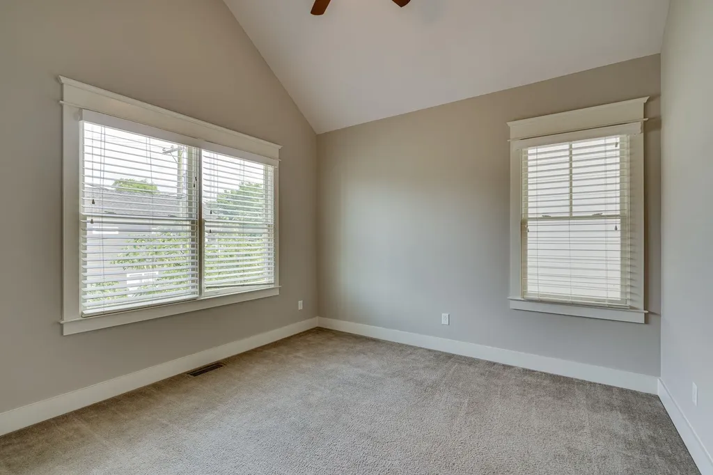 902 Cheatham Place Nashville TN 37208