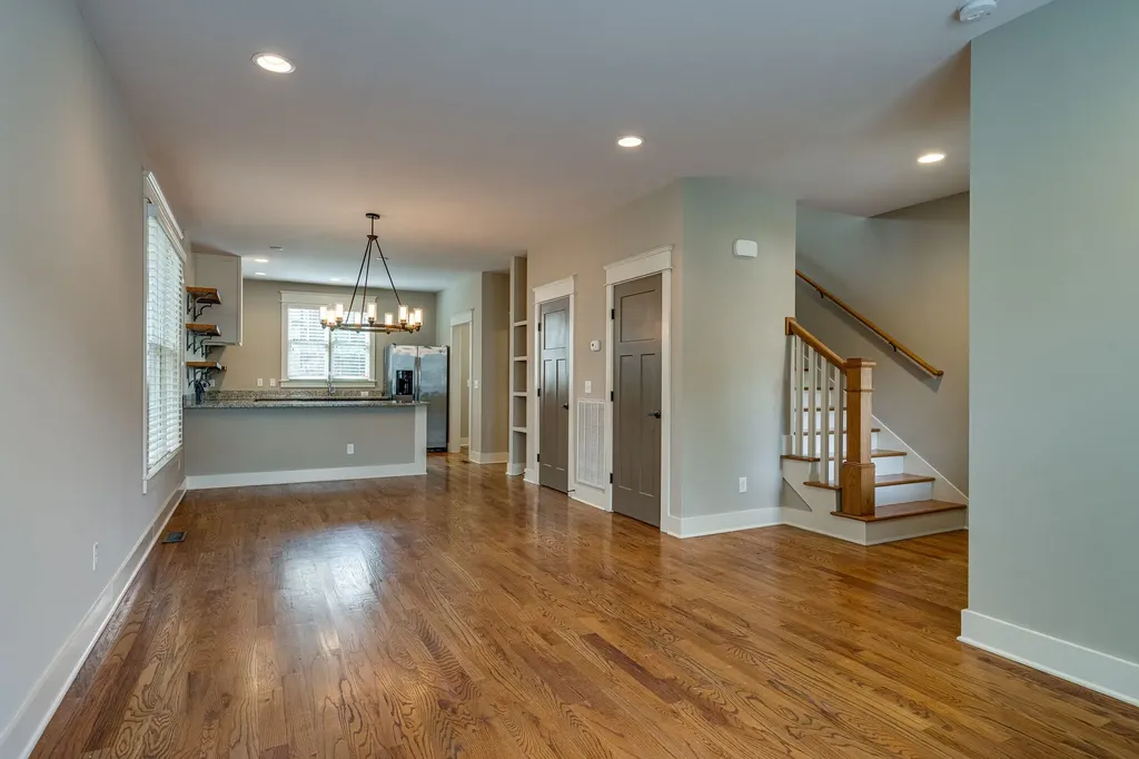 902 Cheatham Place Nashville TN 37208