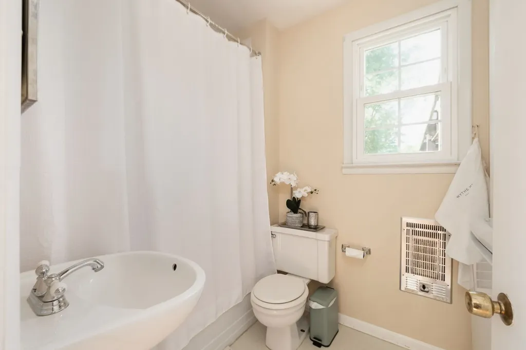 1319 Kenwood Drive Nashville TN 37216