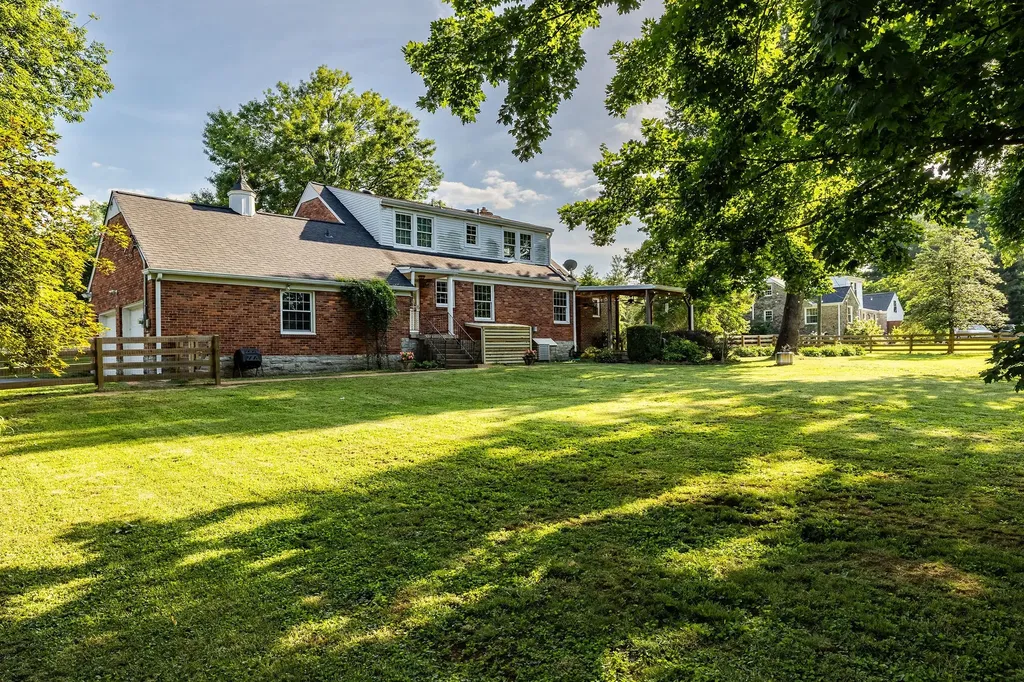 1319 Kenwood Drive Nashville TN 37216