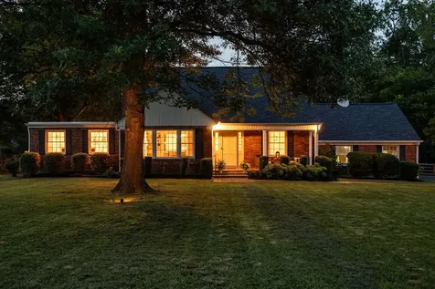 1319 Kenwood Drive Nashville TN 37216