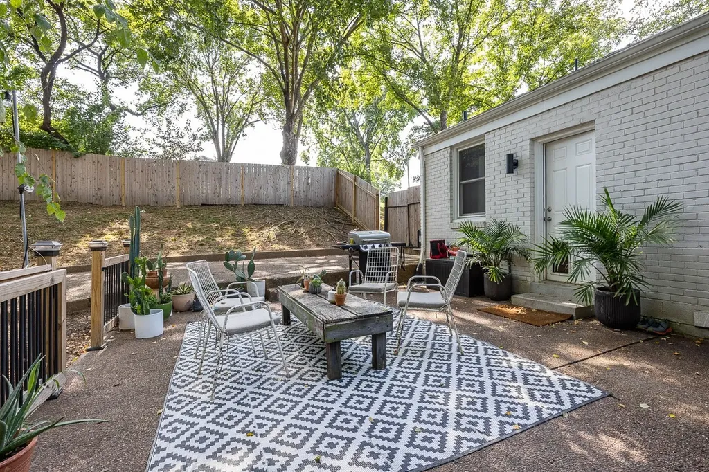 632 Watsonwood Drive Nashville TN 37211