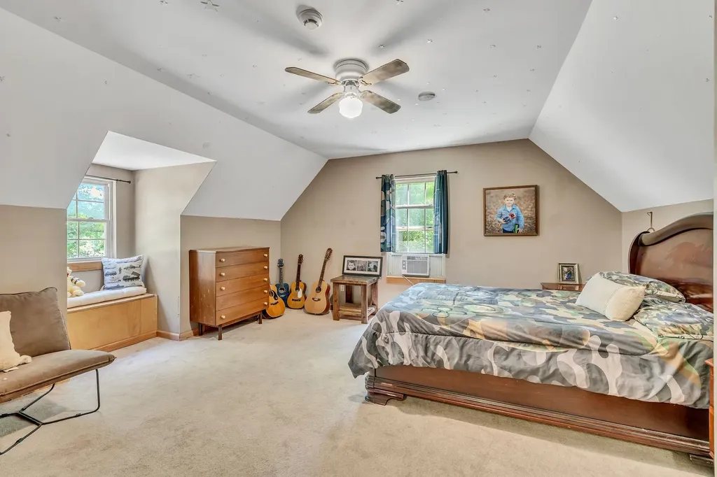 18753 S Pittsburg Mountain Road Sewanee TN 37375