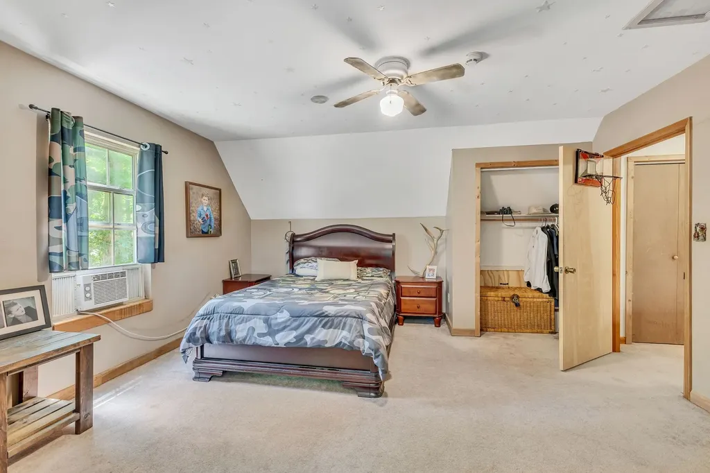 18753 S Pittsburg Mountain Road Sewanee TN 37375