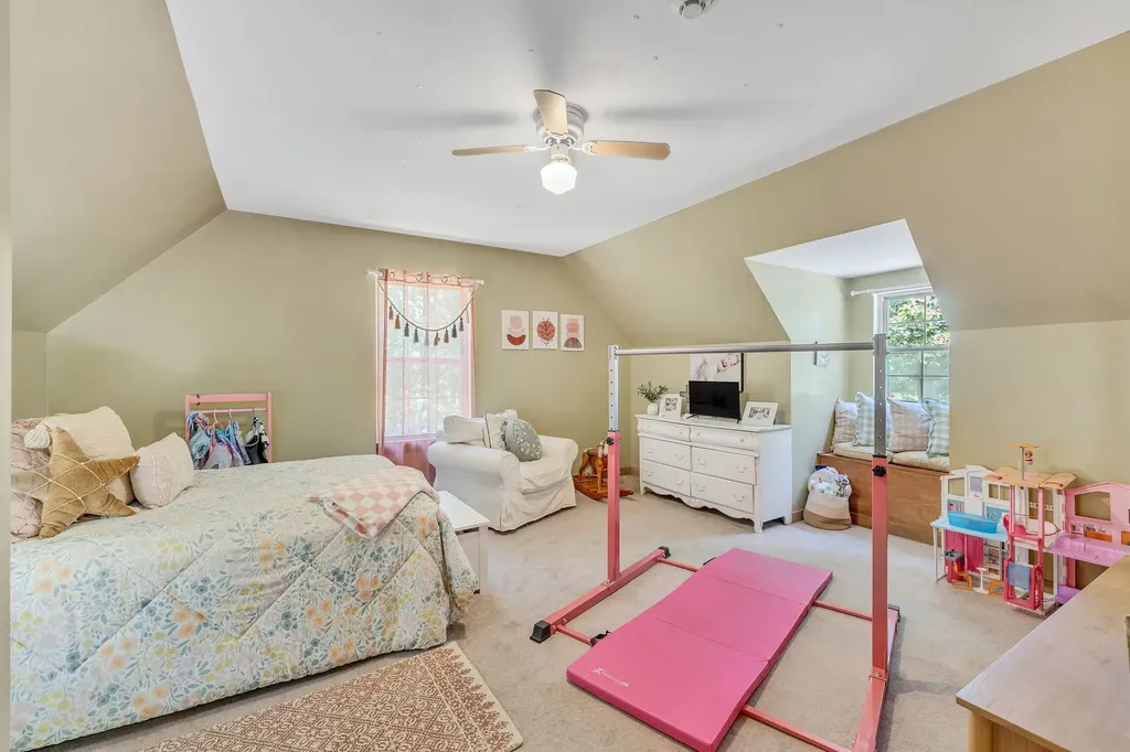 18753 S Pittsburg Mountain Road Sewanee TN 37375