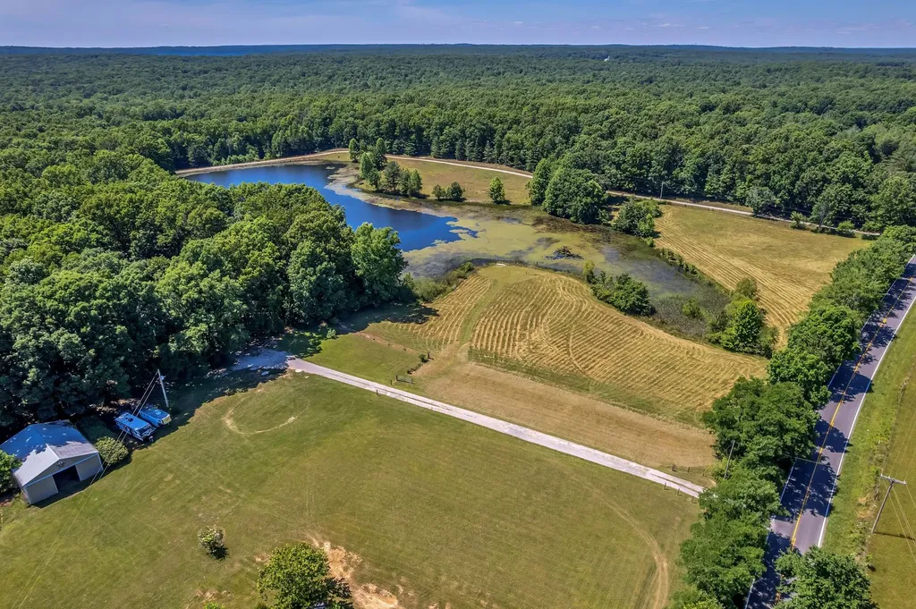 18753 S Pittsburg Mountain Road Sewanee TN 37375
