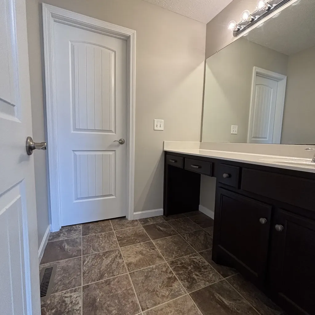 2369 New Holland Circle Murfreesboro TN 37128