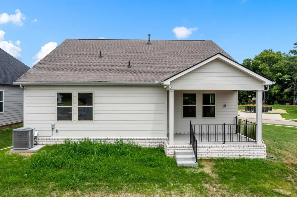 414 Old Spring Lane Gallatin TN 37066