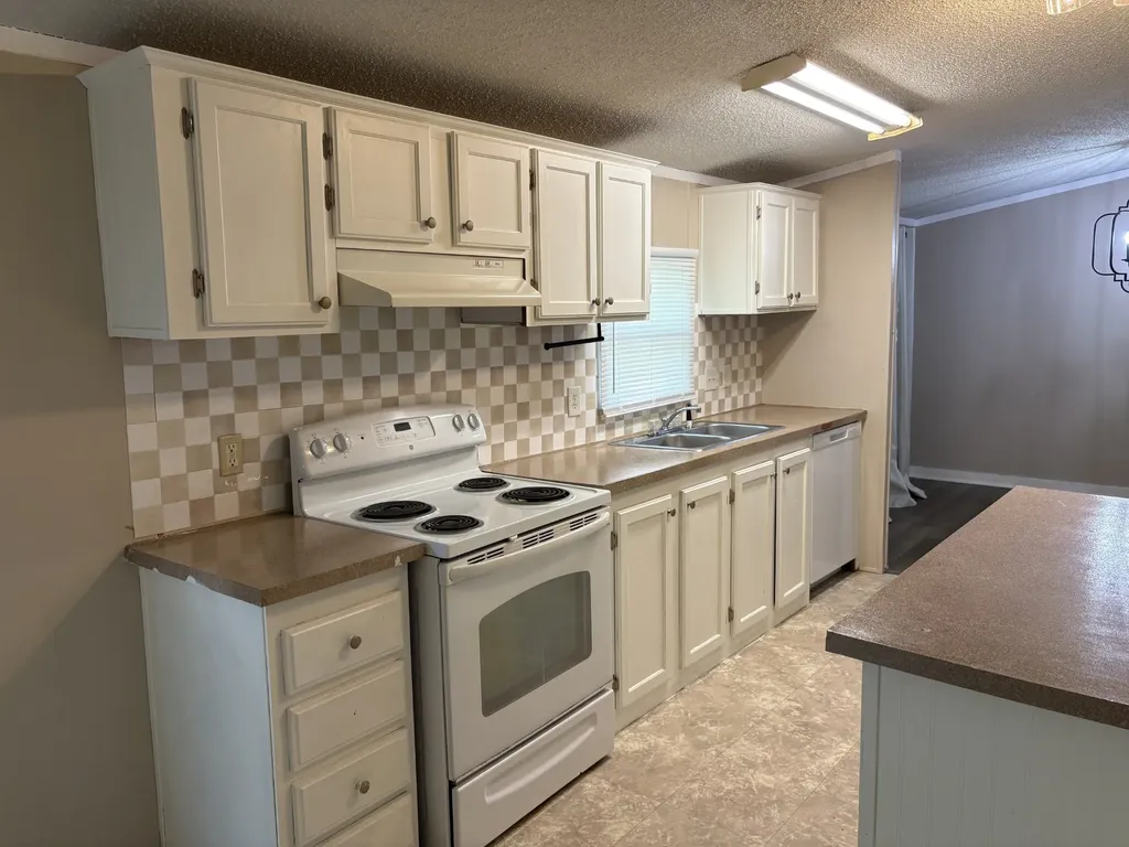 212 Mills Drive Clarksville TN 37042