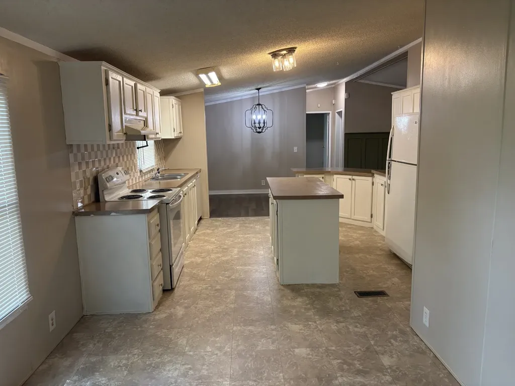 212 Mills Drive Clarksville TN 37042