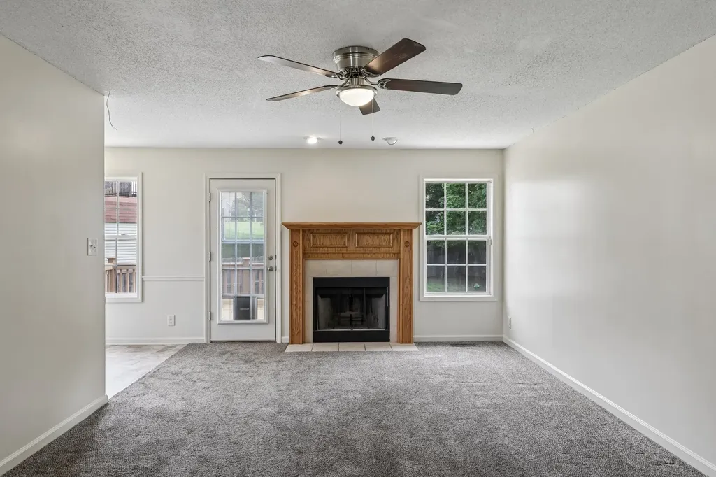 1045 Wisteria Court Clarksville TN 37040