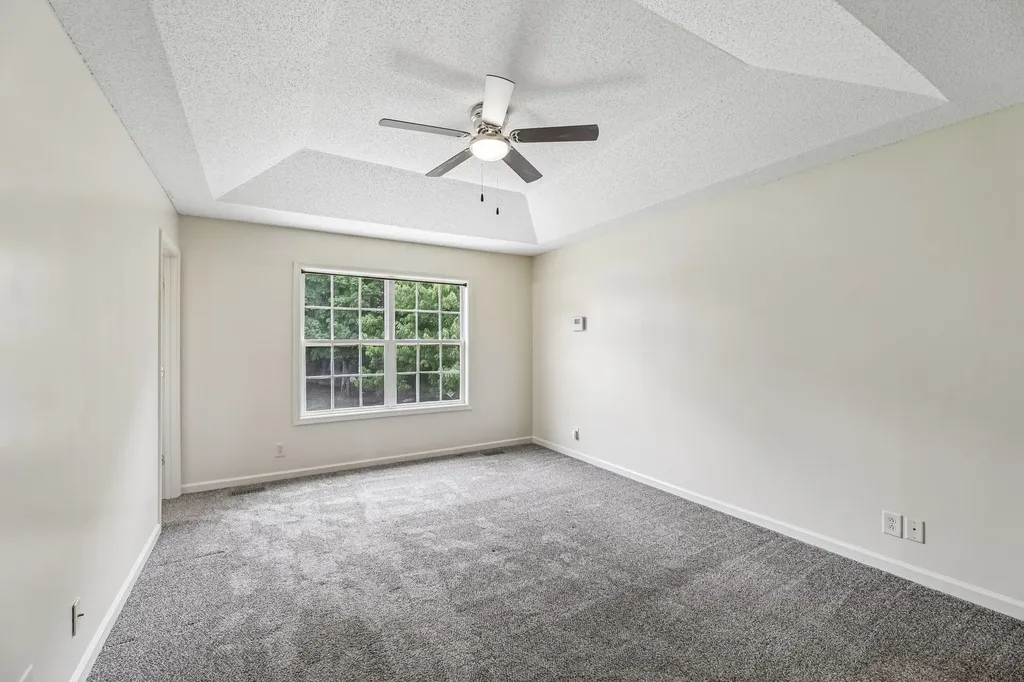 1045 Wisteria Court Clarksville TN 37040
