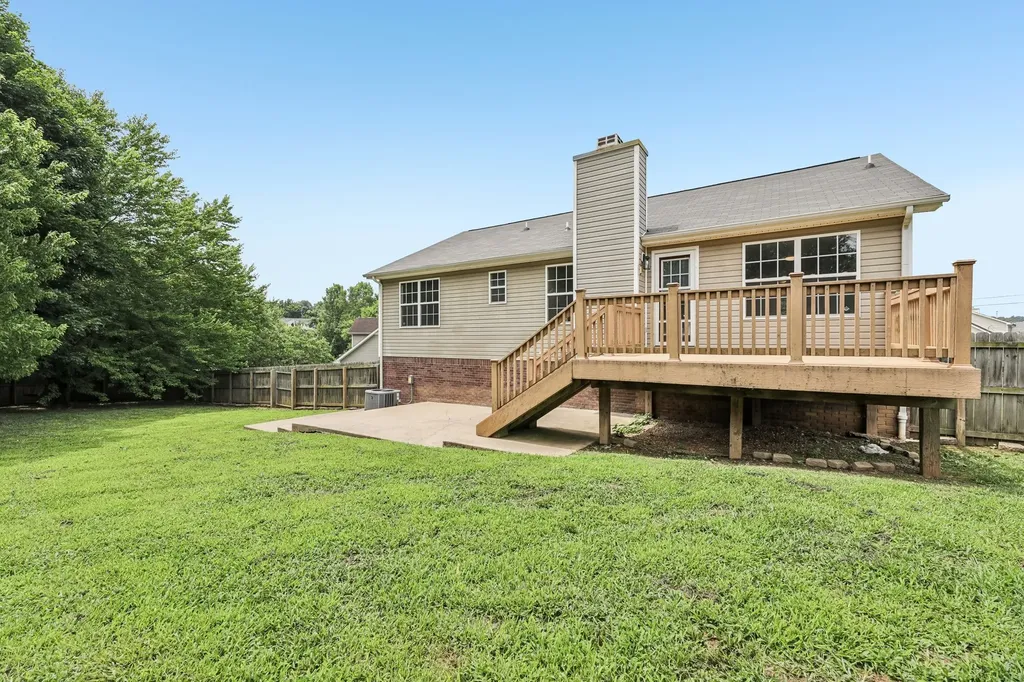 1045 Wisteria Court Clarksville TN 37040