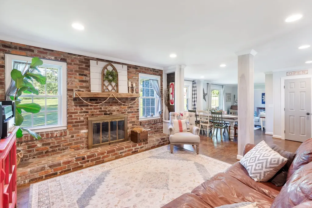 208 Wellington Drive Madison TN 37115