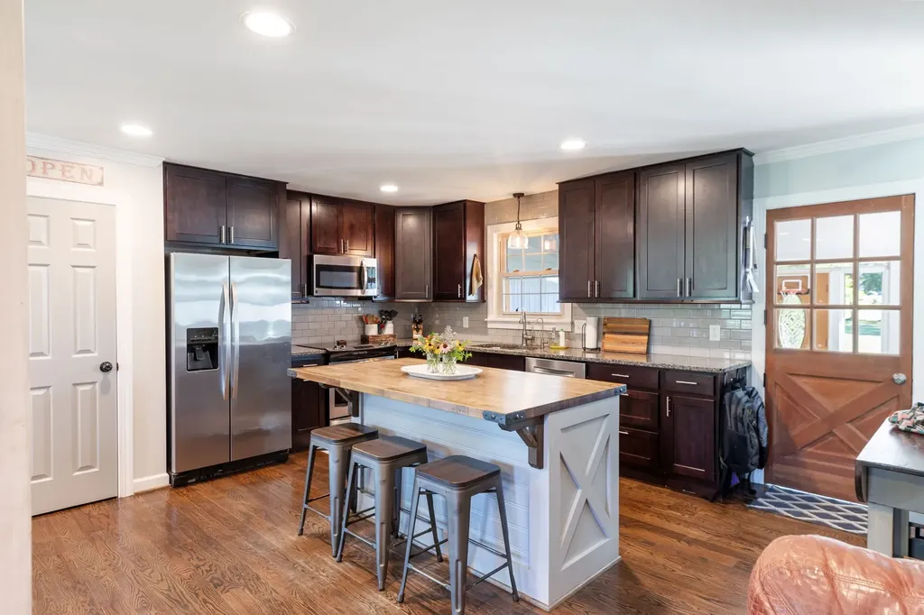 208 Wellington Drive Madison TN 37115