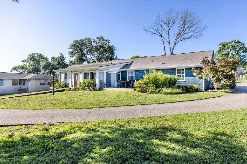 208 Wellington Drive Madison TN 37115