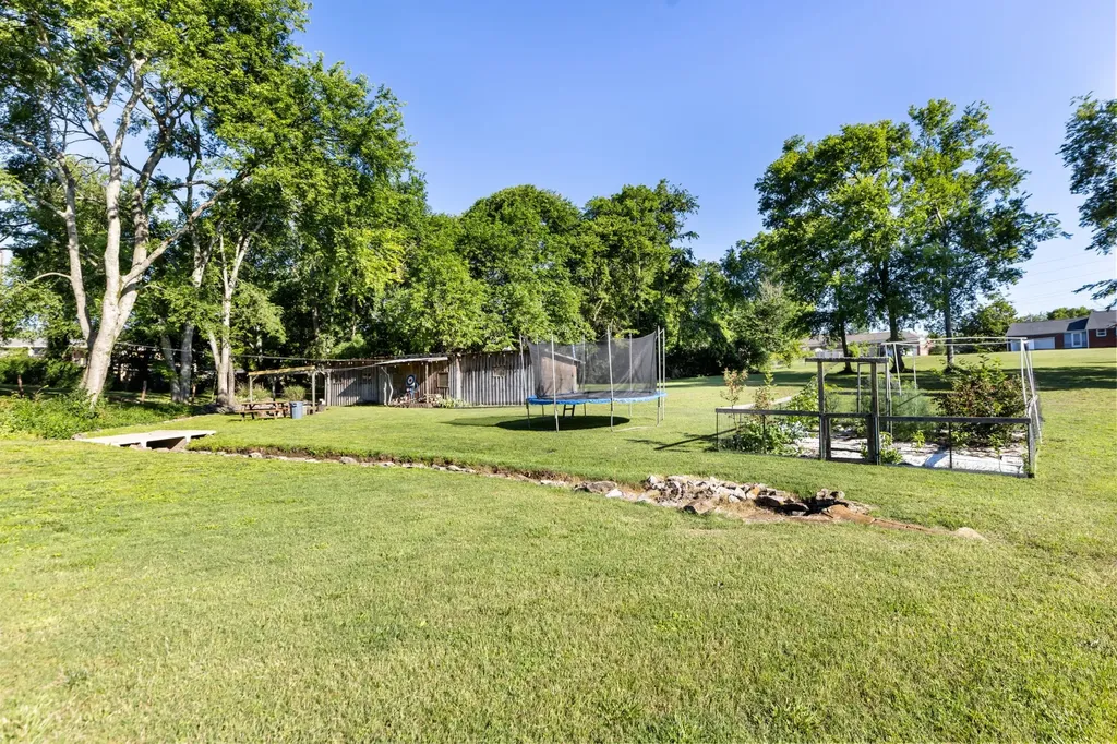 208 Wellington Drive Madison TN 37115
