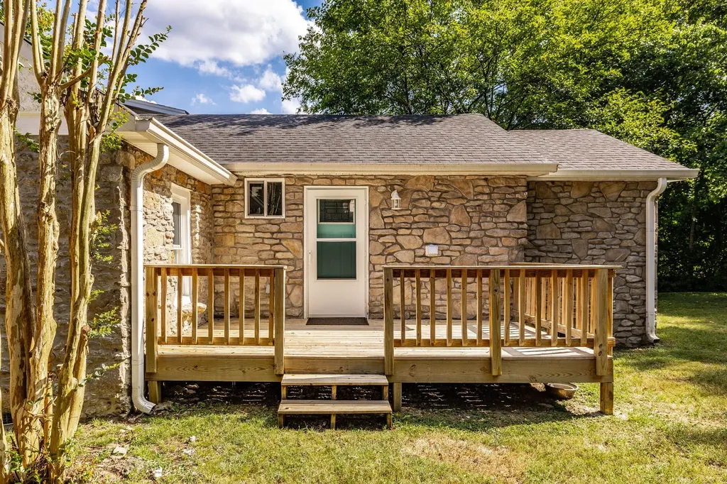740 Oakdell Avenue Madison TN 37115