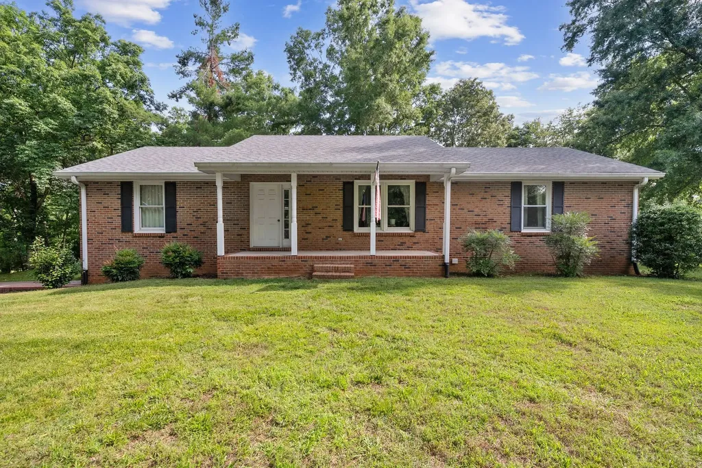 3155 W Division Street Hermitage TN 37076