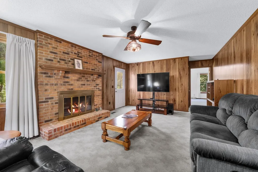 3155 W Division Street Hermitage TN 37076