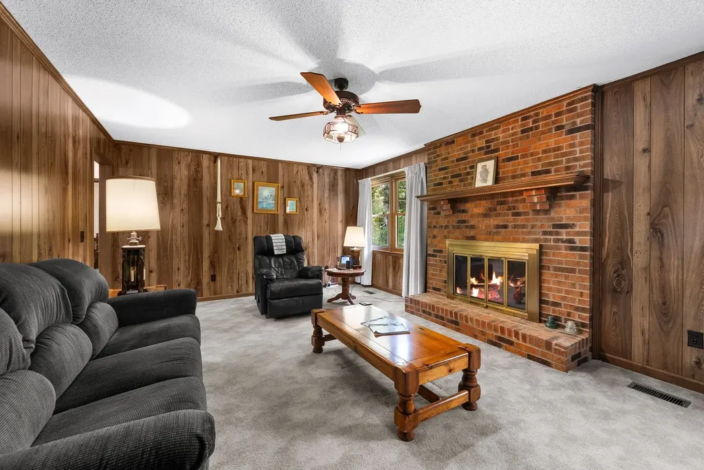 3155 W Division Street Hermitage TN 37076