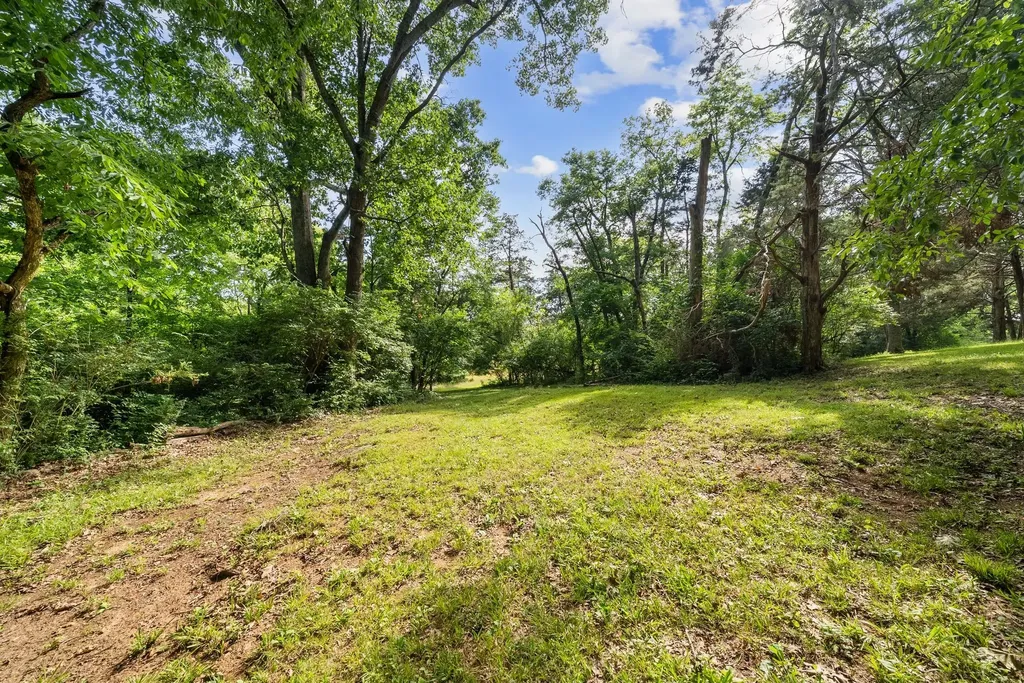 3155 W Division Street Hermitage TN 37076