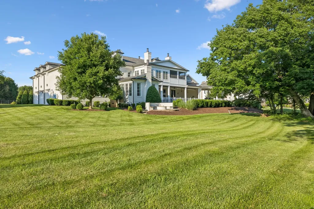 5017 Native Pony Trail College Grove TN 37046