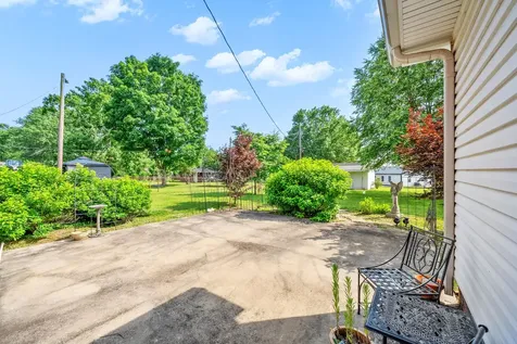 1701 Parkview Drive Hopkinsville KY 42240