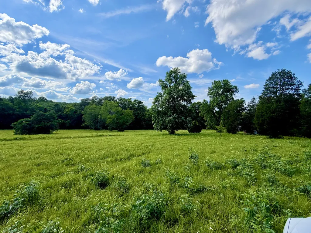 1251 Highway 96, N Fairview TN 37062