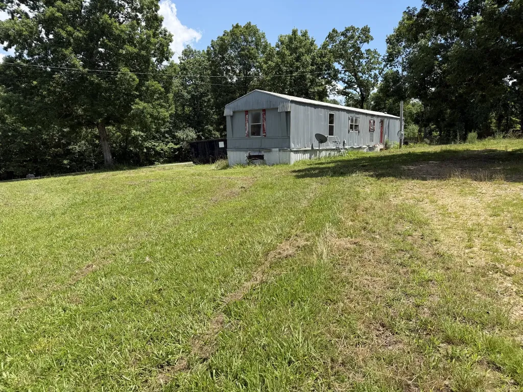 308 Mount View Drive Hohenwald TN 38462