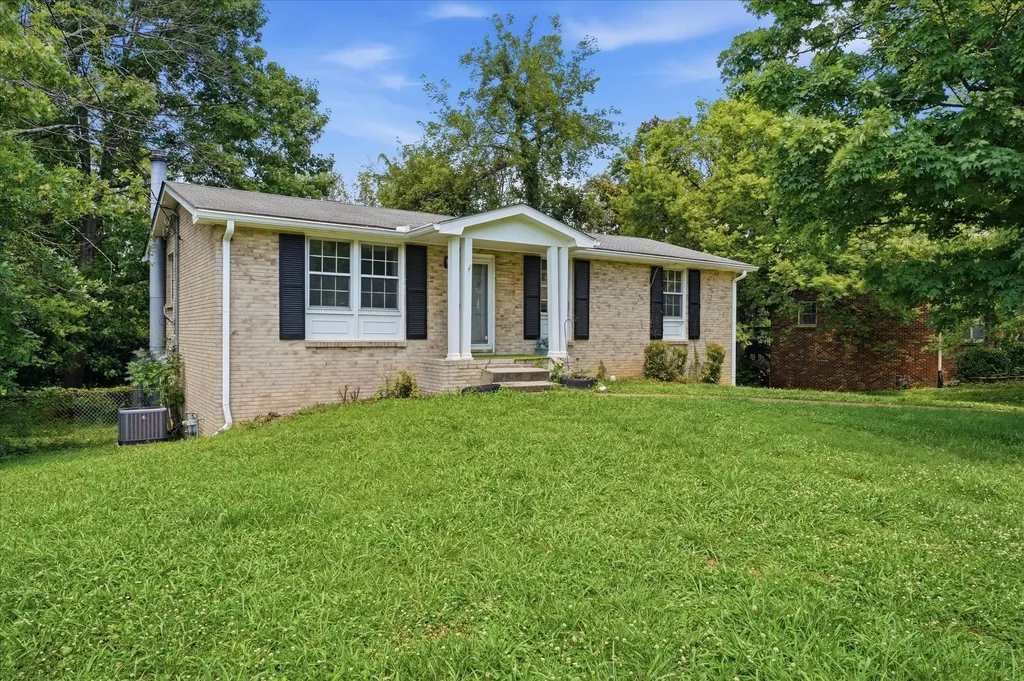 413 Clearwater Drive Nashville TN 37217